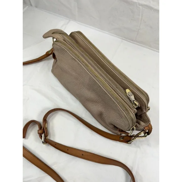 Valentina Beige Pebbled Leather Shoulder Bag Small - Picture 15 of 15